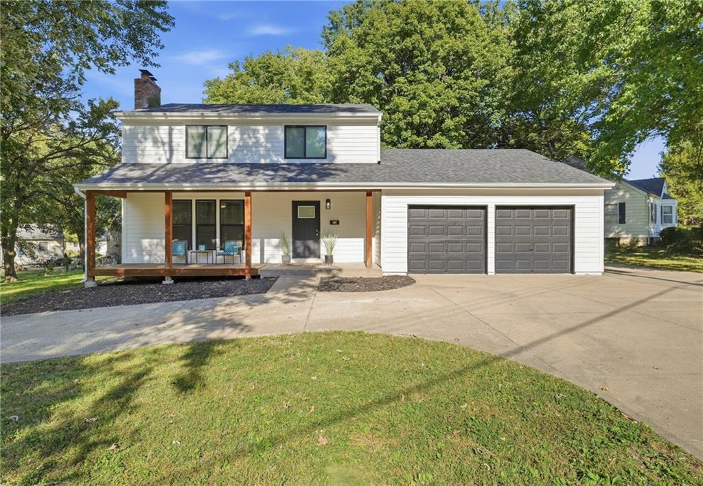 Photo of 212 W Walnut Street Belton MO 64012