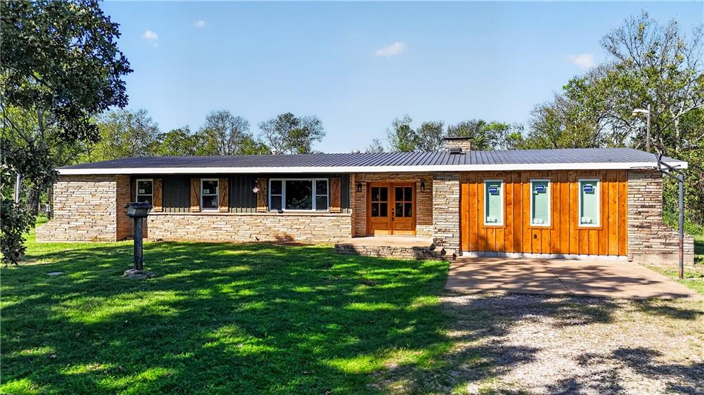 Photo of 117 Riverview Drive Oswego KS 67356
