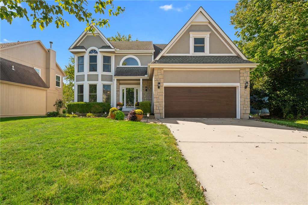 Photo of 11229 W 117th Street Overland Park KS 66210