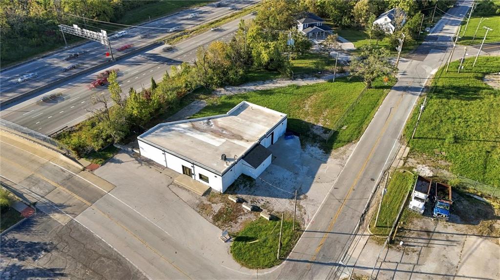 Photo of 7304 Sni a Bar Road Kansas City MO 64129