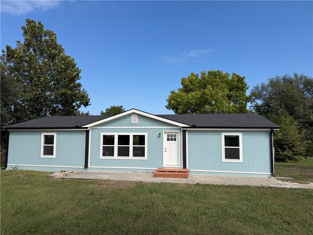 Photo of 111 NW 800th Road Warrensburg MO 65325