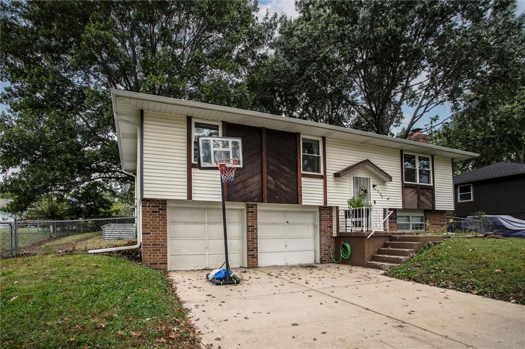Photo of 2509 SW 5th Street Blue Springs MO 64014