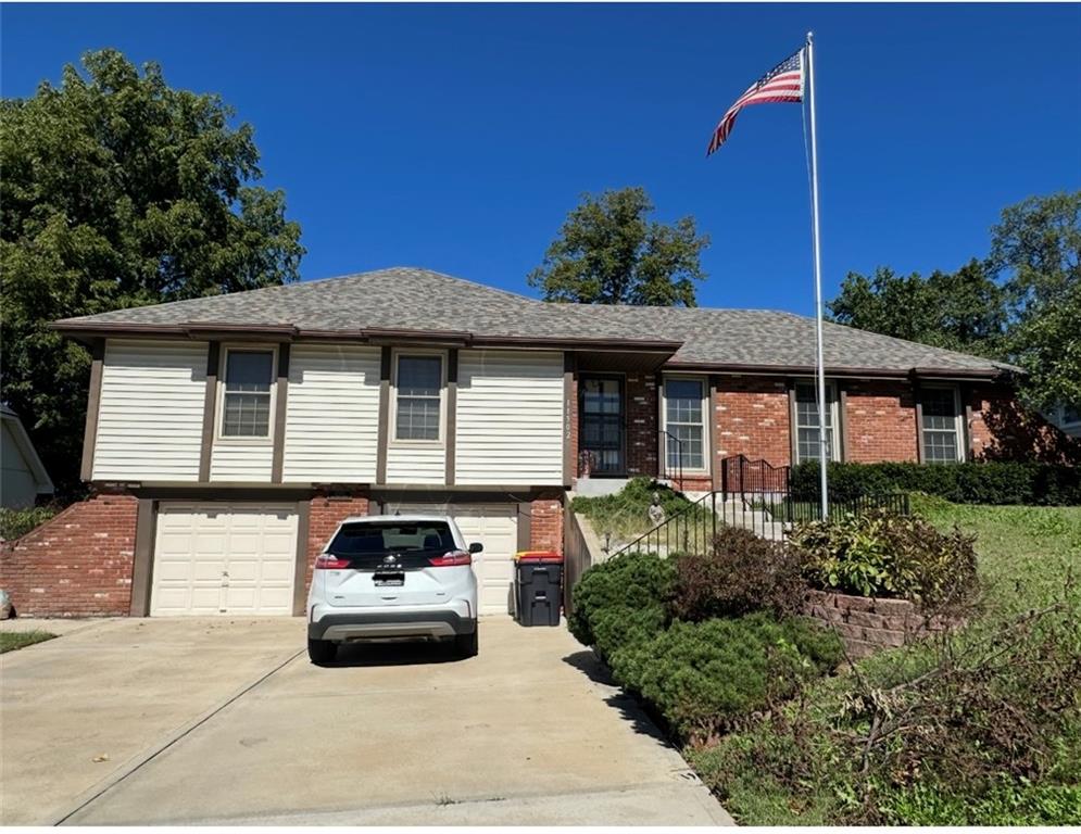 Photo of 11302 NW 60th Street Parkville MO 64152
