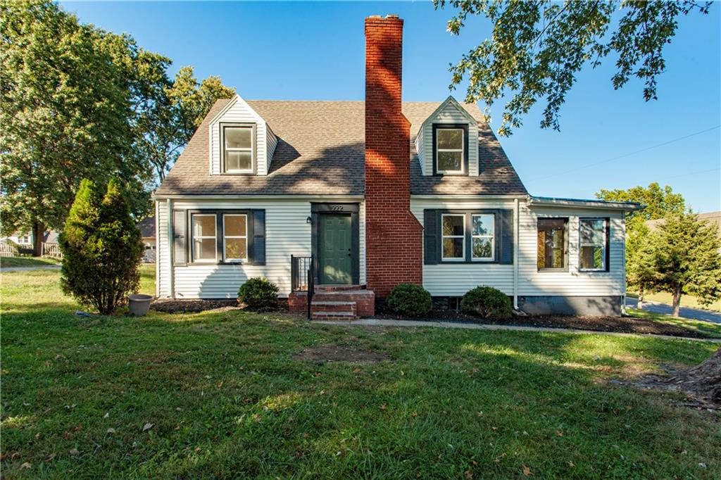 Photo of 222 NE 43rd Street Kansas City MO 64116