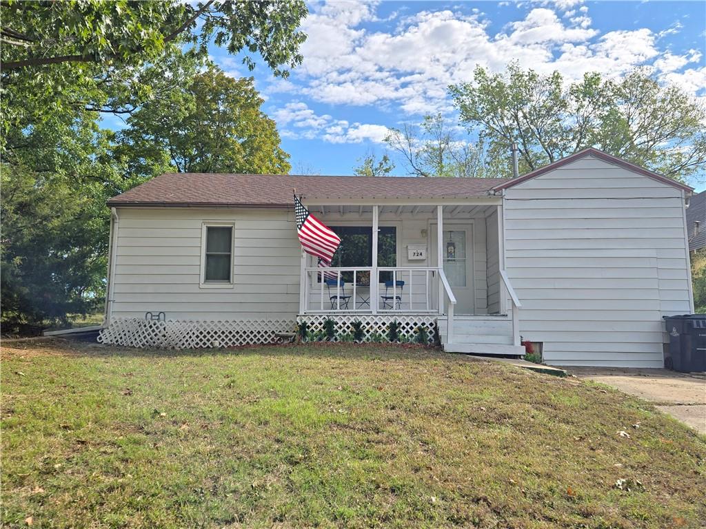 Photo of 724 S 4th Street Independence KS 67301