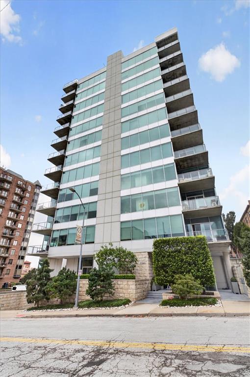 Photo of 4646 Broadway Street #11S Kansas City MO 64112