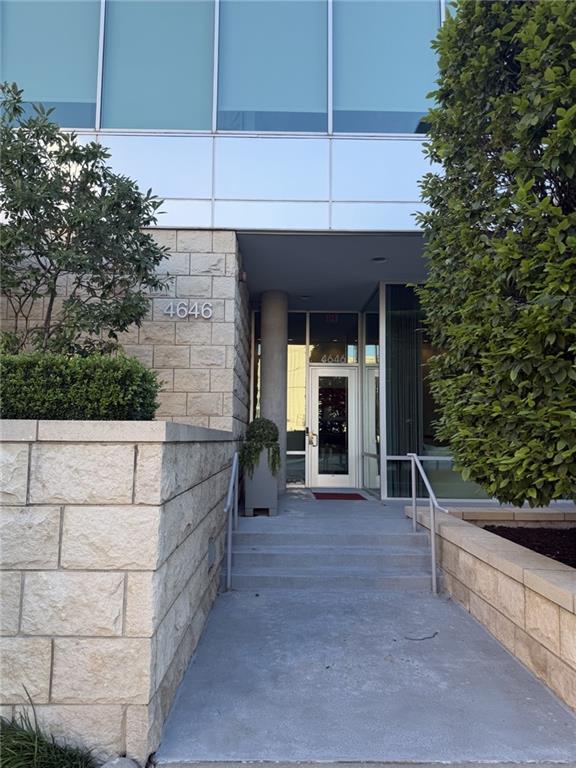 Photo of 4646 Broadway Street #11S Kansas City MO 64112