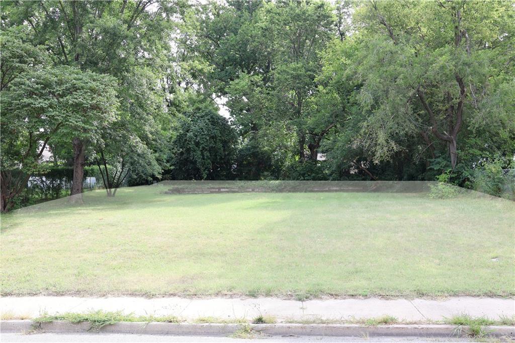 Photo of 3111 S Sterling Avenue Independence MO 64052