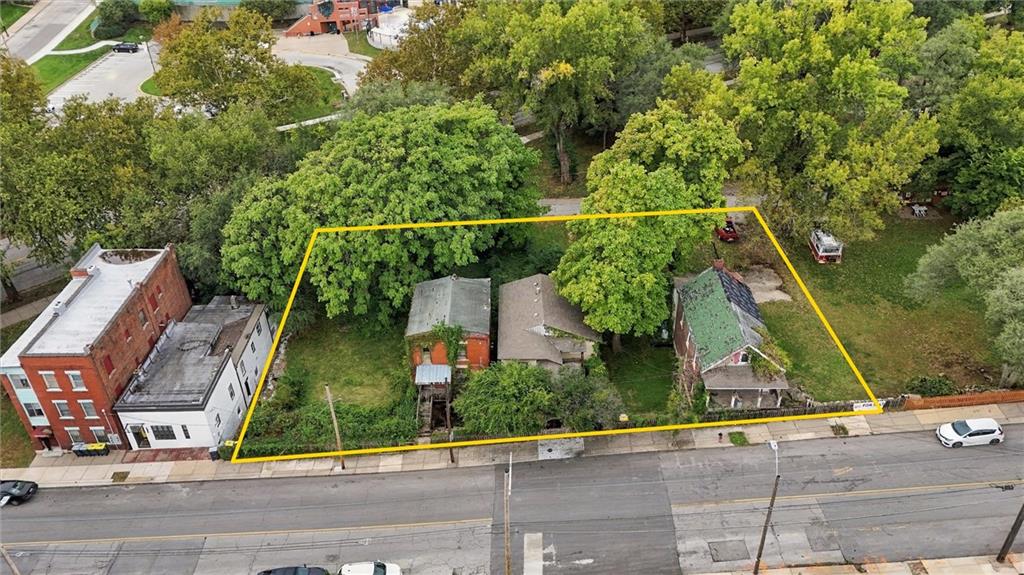 Photo of 2026 Summit Street Kansas City MO 64108