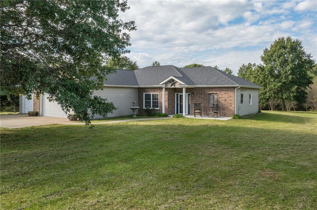 Photo of 8041 NW Joe Montana Drive Cameron MO 64429