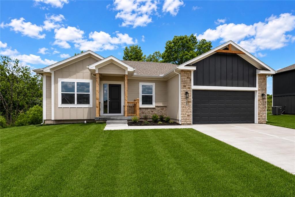 Photo of 528 Lemon Mint Drive Raymore MO 64083