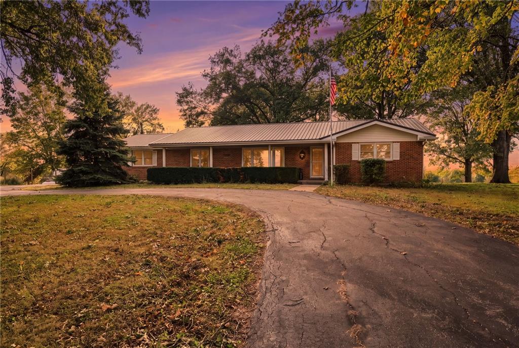 Photo of 11930 Highway 13 Highway Richmond MO 64085