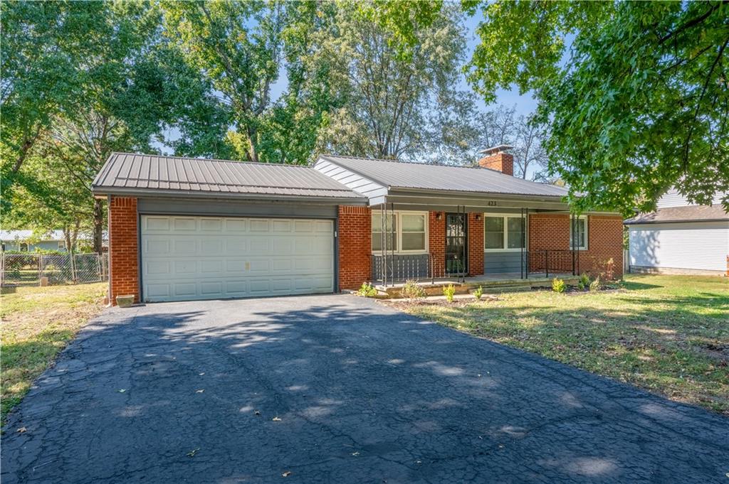 Photo of 423 Olive Street Windsor MO 65360