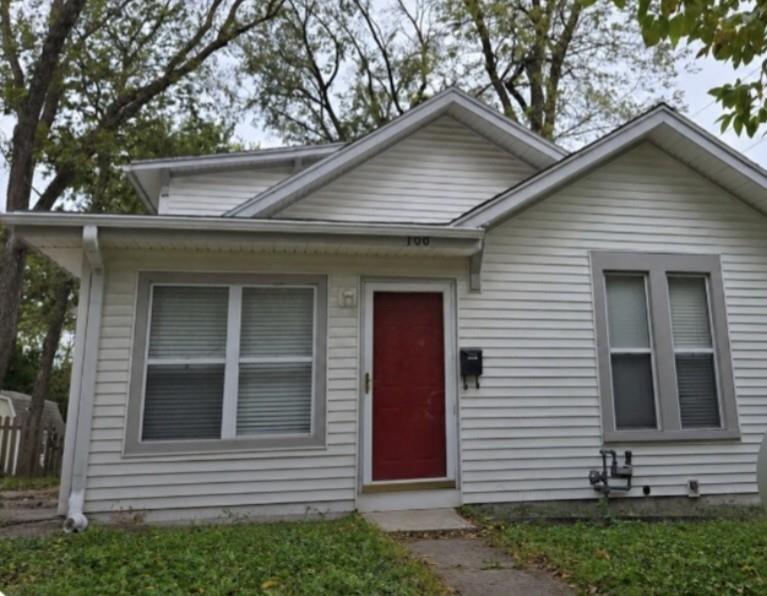 Photo of 100 S Willis Avenue Independence MO 64050