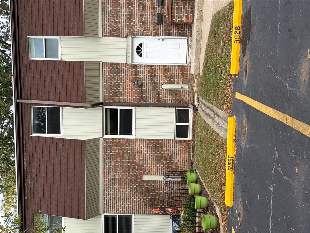 Photo of 9928 52nd Street Merriam KS 66203