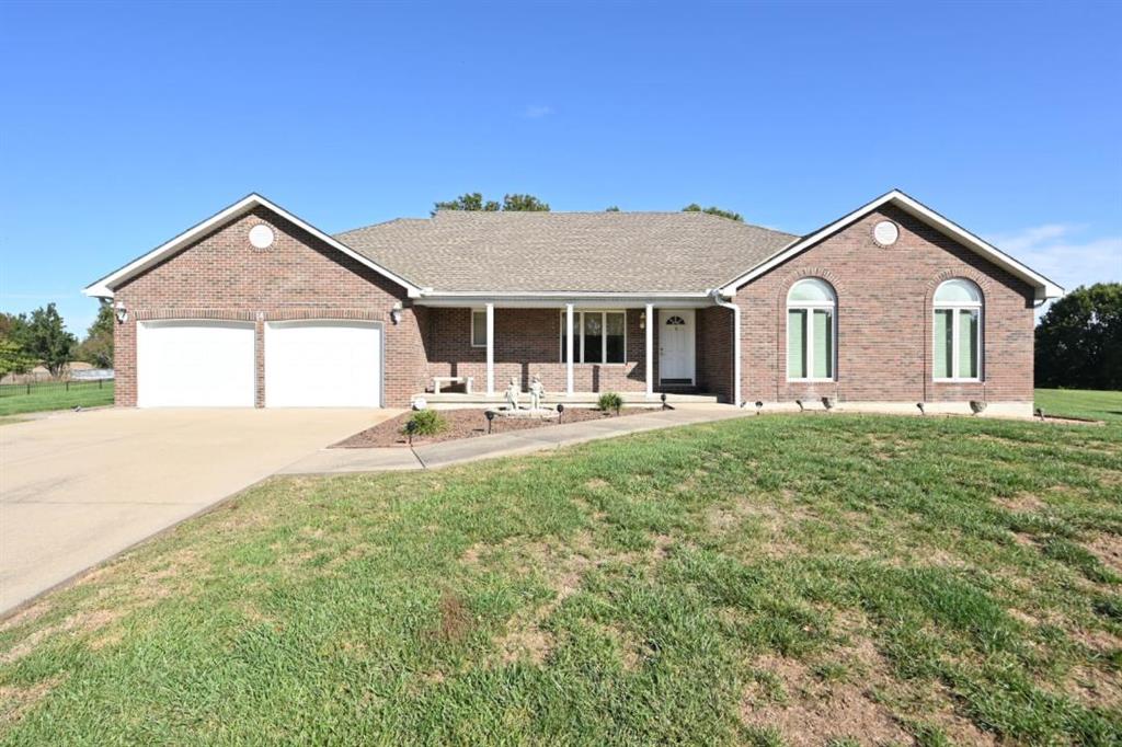 Photo of 14 Pine View Road Platte City MO 64079