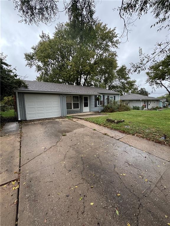 Photo of 6002 E 152nd Street Grandview MO 64030