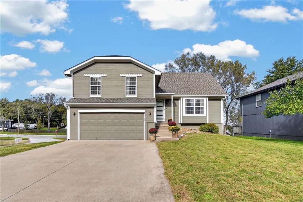 Photo of 309 Shenandoah Drive Raymore MO 64083