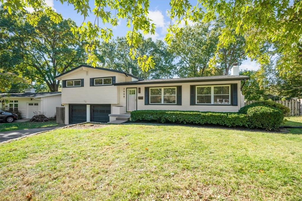 Photo of 7908 Windsor Street Prairie Village KS 66208