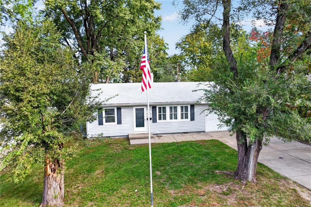 Photo of 6202 E 147th Terrace Grandview MO 64030