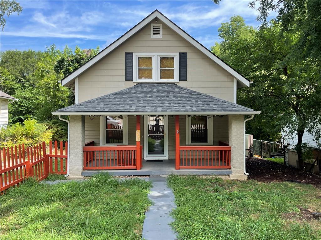Photo of 9306 E 9th Street Independence MO 64053