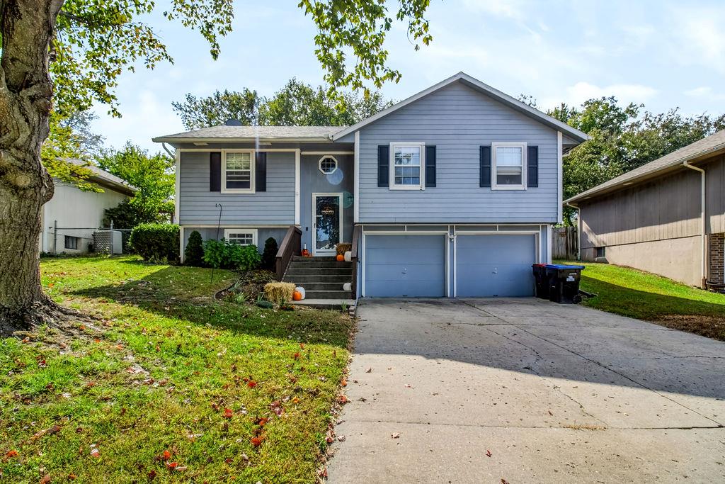 Photo of 408 Quail Trail N/A Warrensburg MO 64093