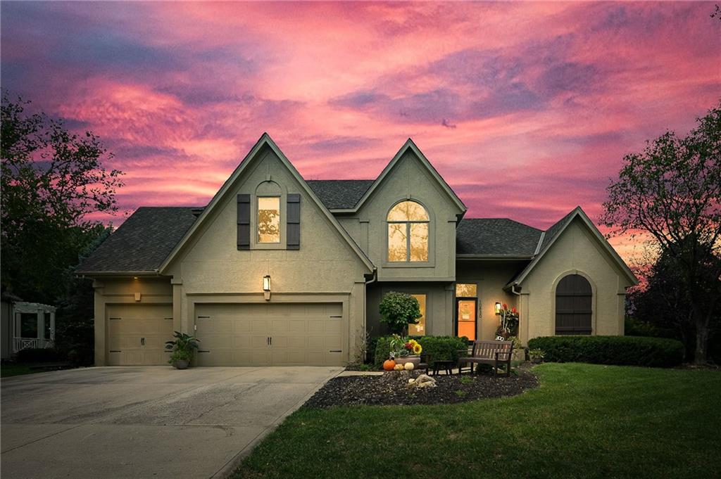 Photo of 10830 S CEDAR NILES Boulevard Olathe KS 66061