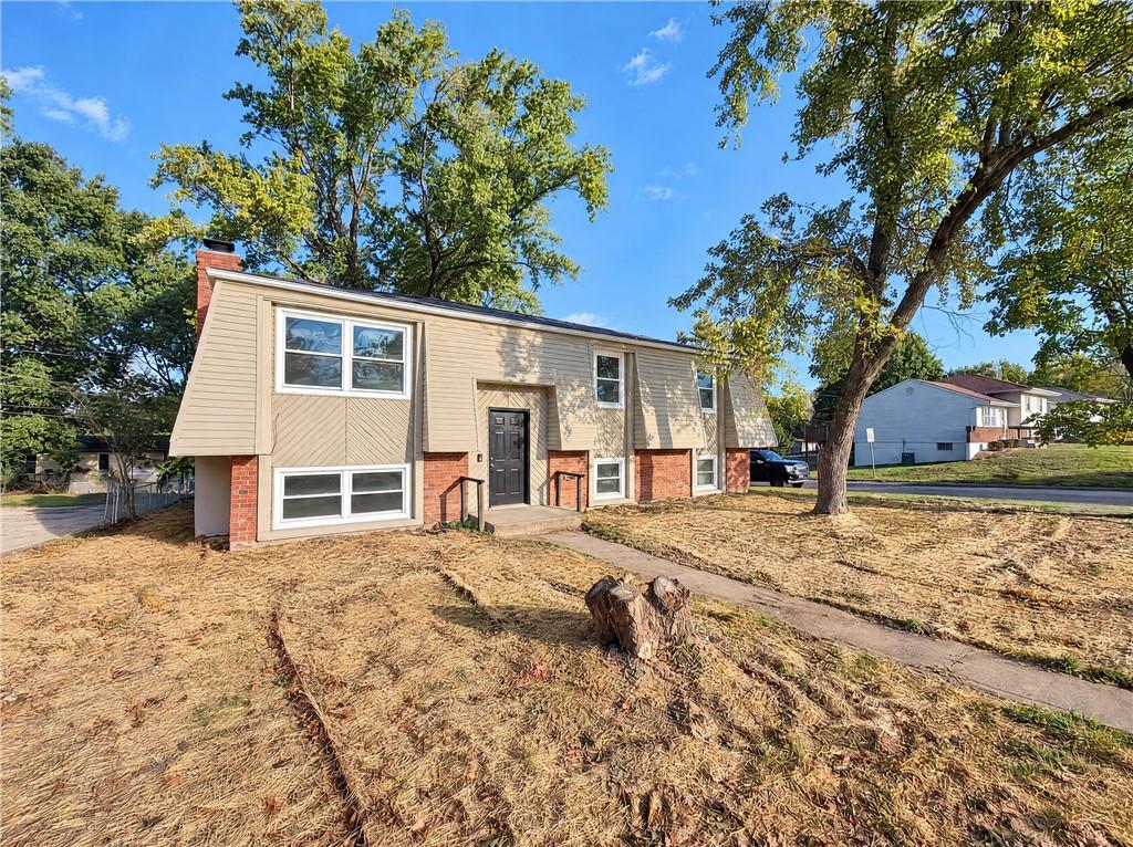 Photo of 1400 NW 65th Terrace Kansas City MO 64118