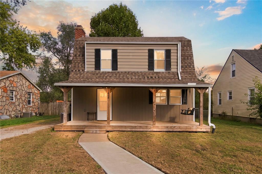 Photo of 624 W 29th Street Higginsville MO 64037