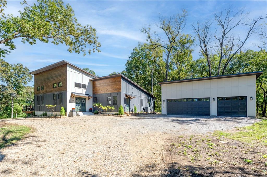 Photo of 4724 Saratoga Drive McLouth KS 66054