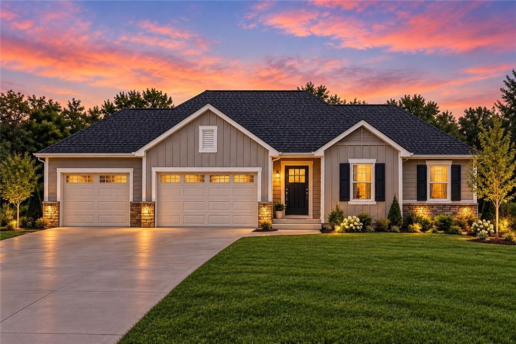 Photo of 2233 S Quail Drive Independence MO 64057