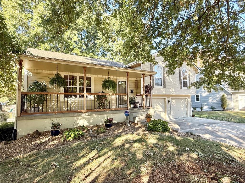 Photo of 2130 Sunset Circle Pleasant Hill MO 64080