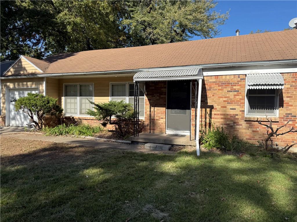 Photo of 606 E 90th Street Kansas City MO 64131