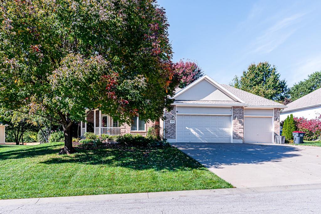 Photo of 18383 155th Street Basehor KS 66007