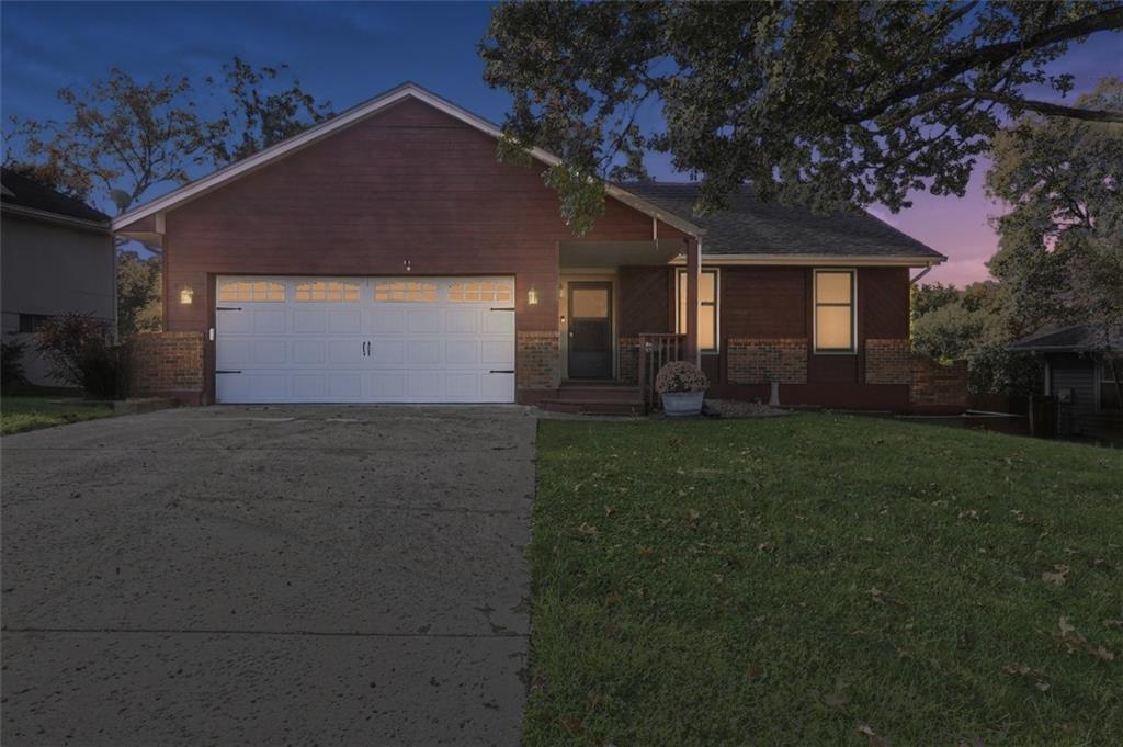 Photo of 2600 SW Morningside Drive Blue Springs MO 64015