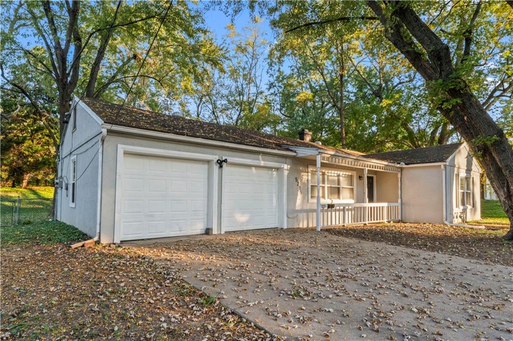 Photo of 5215 Sterling Avenue Raytown MO 64133