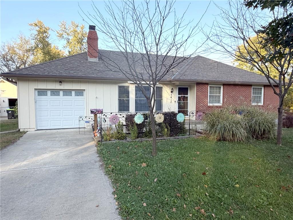 Photo of 7412 E 130 Street Grandview MO 64030