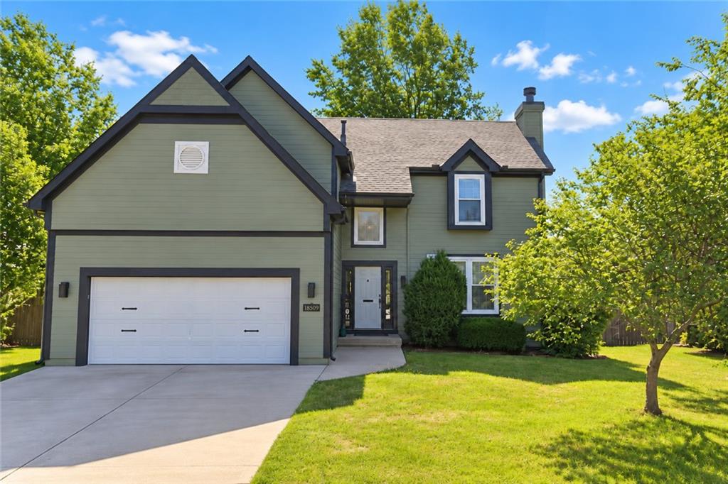 Photo of 18509 Sycamore Court Gardner KS 66030