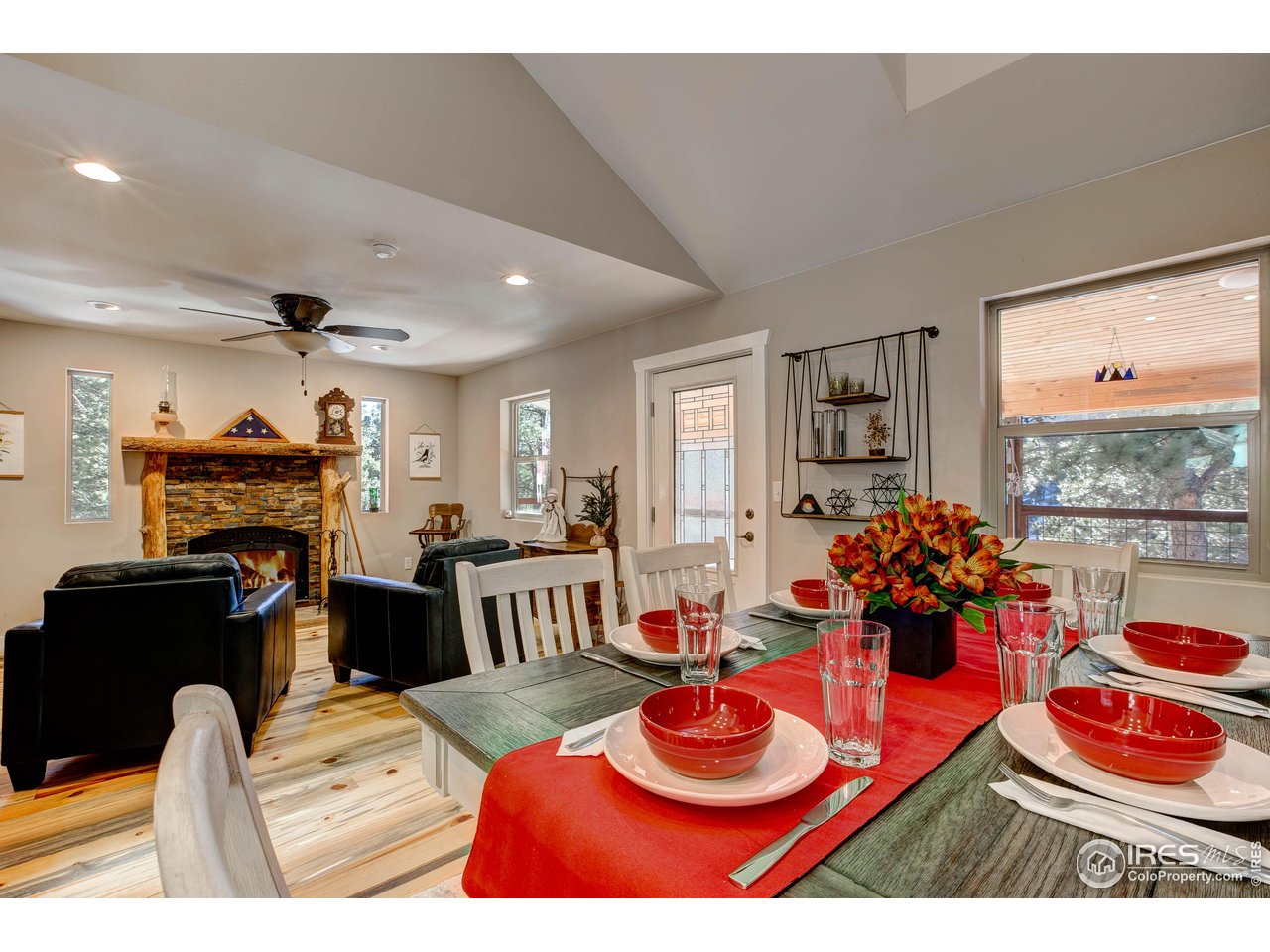 Photo of 972 Aspen Dr Lyons CO 80540
