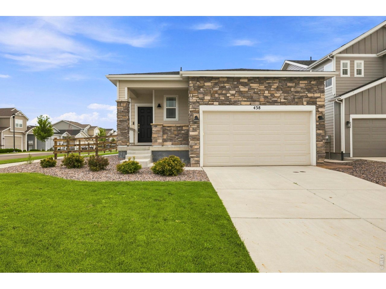 Photo of 438 Overbrook Ln Longmont CO 80504