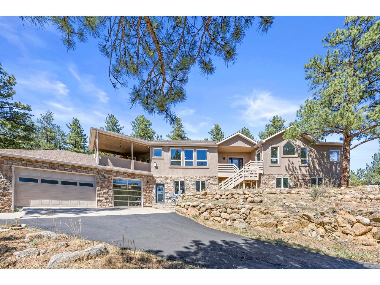 Photo of 738 Wagonwheel Gap Rd Boulder CO 80302