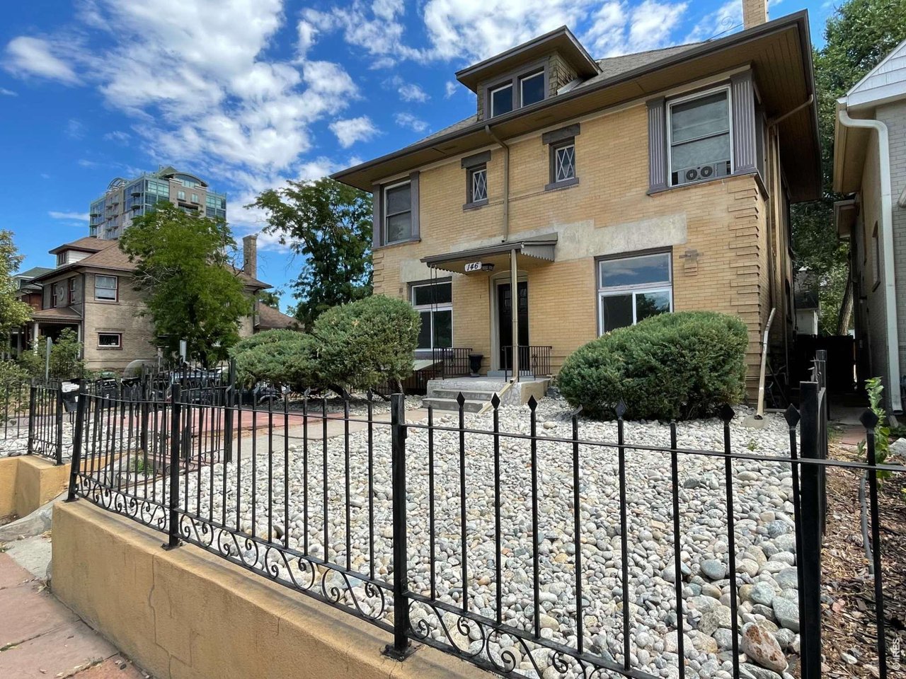 Photo of 146 N Logan St #1-3 Denver CO 80203
