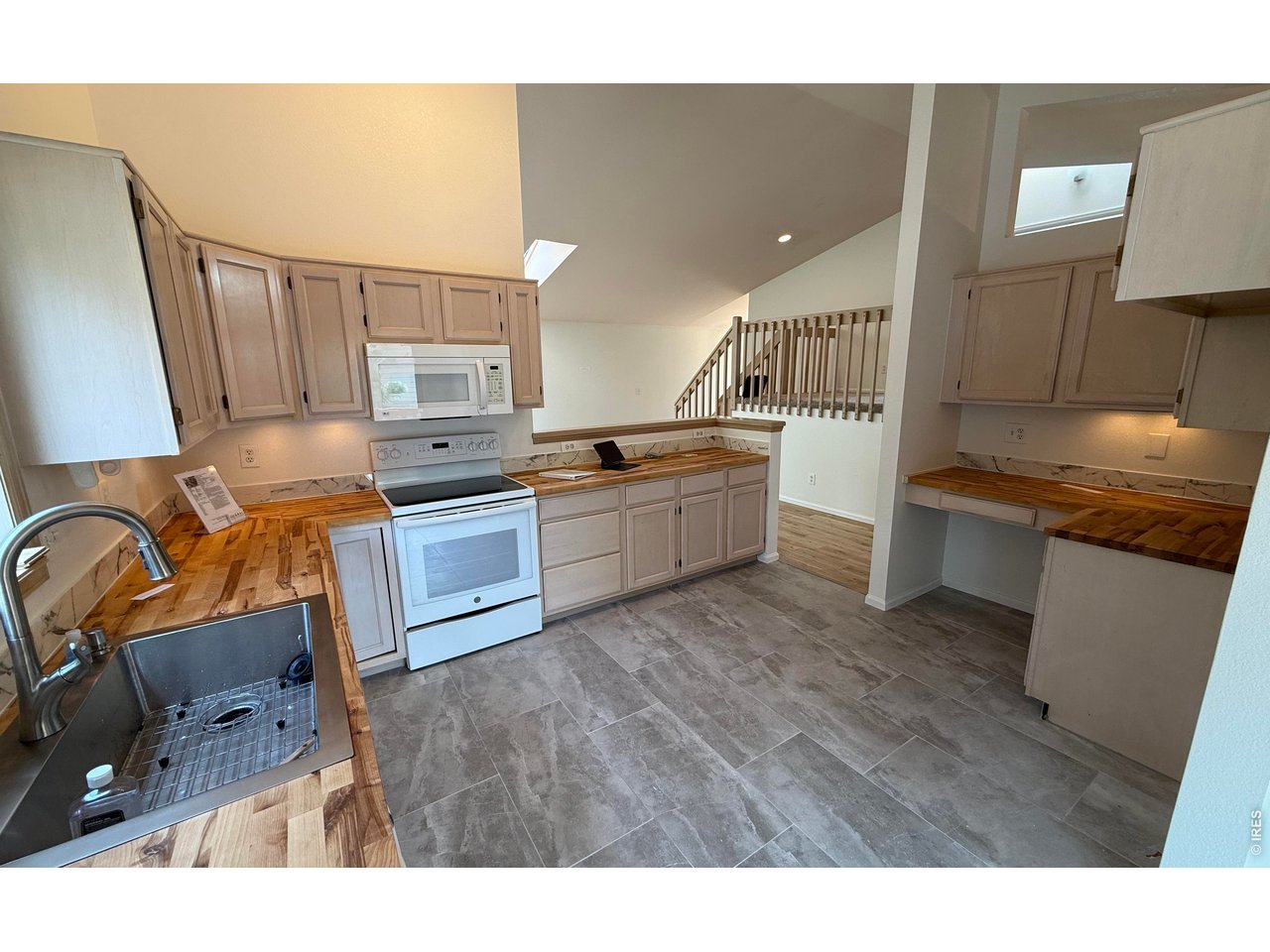 Photo of 508 Creekside Ct Golden CO 80403