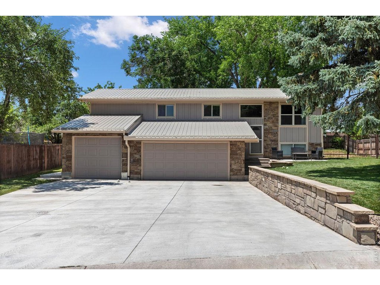 Photo of 2509 Greenmont Dr Fort Collins CO 80524