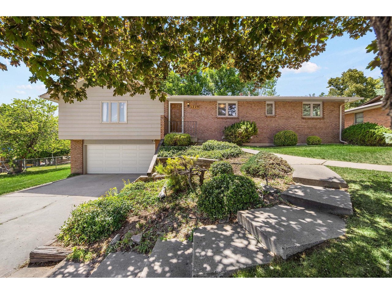 Photo of 1229 Gateway Dr Loveland CO 80537