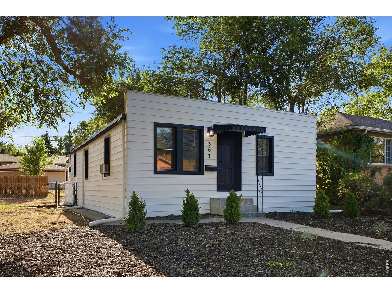 Photo of 367 S Jasmine St Denver CO 80224