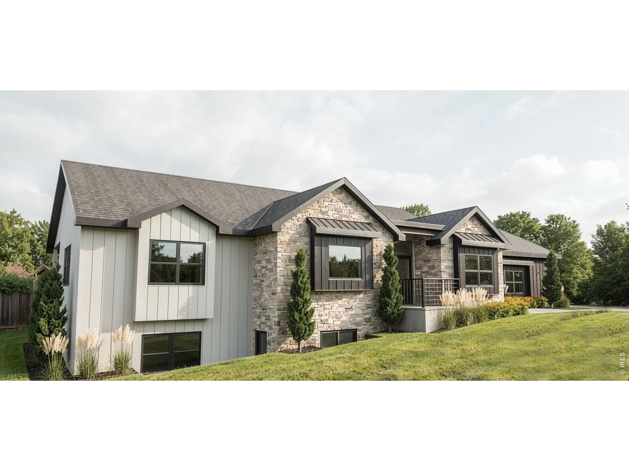 Photo of 2128 Longs Peak Ave Longmont CO 80501