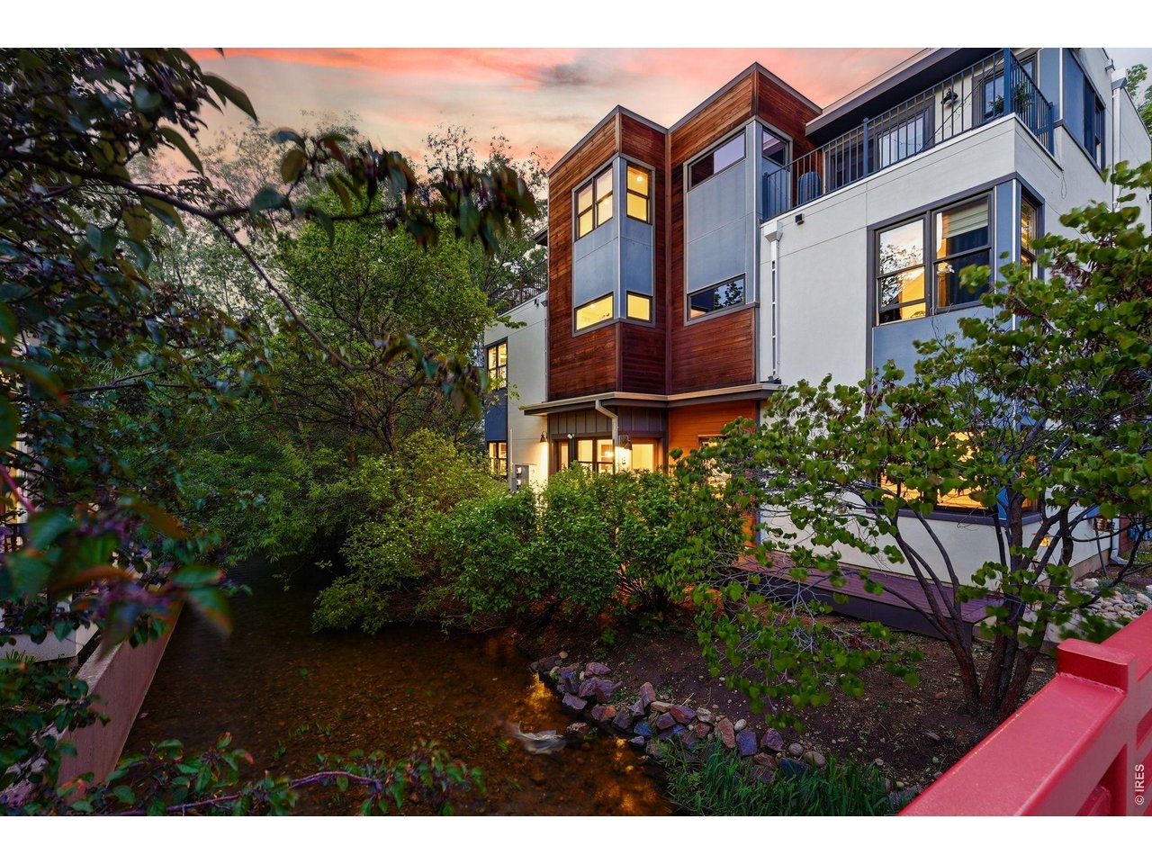 Photo of 2056 Walnut St #B Boulder CO 80302