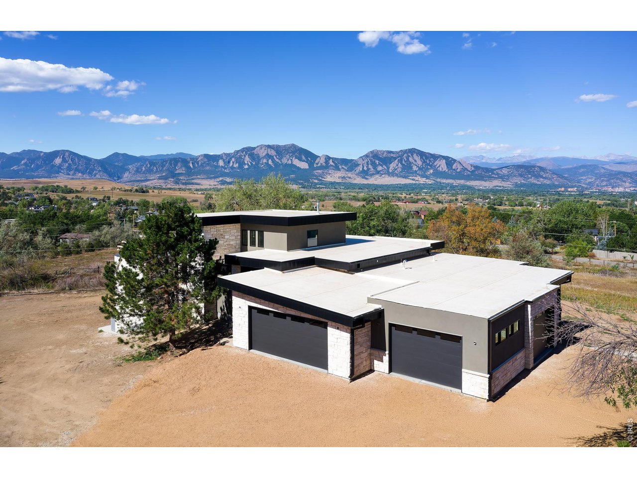 Photo of 7855 Spring Dr Boulder CO 80303