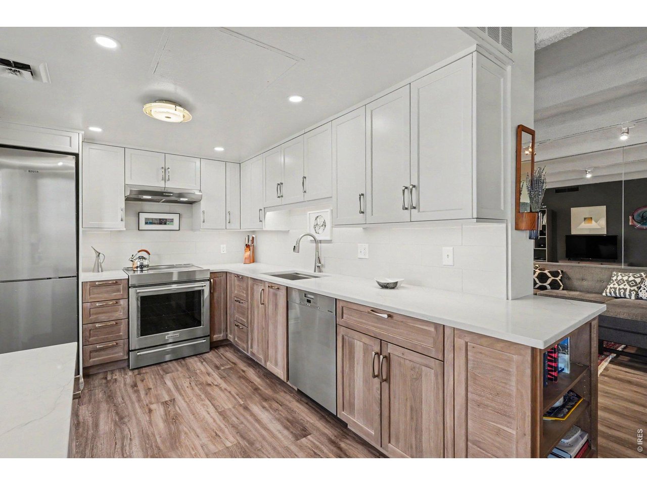 Photo of 130 N Pearl St #501 Denver CO 80203